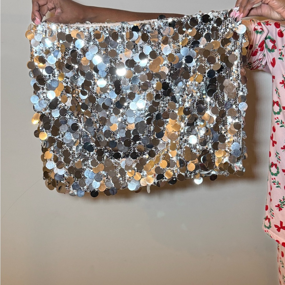 Fashion Nova Silver Sequin Skirt